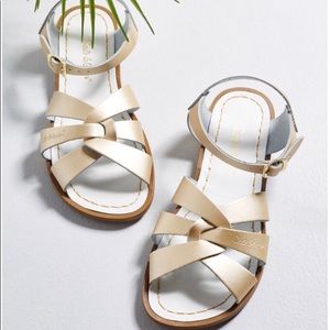 Saltwater Sandals